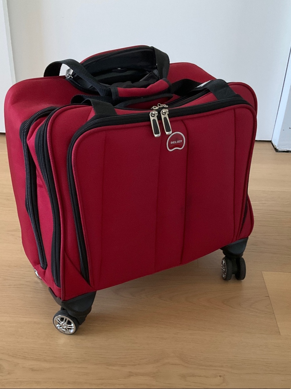 Delsey Red Carry-On 4 wheels Spinner